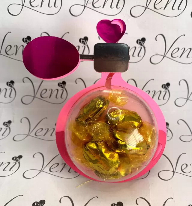 Perfume candy holder - For 4 sizes - Svg and Studio files